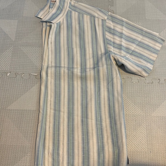 Tommy Bahama button down - Picture 1 of 3